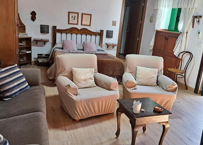 Casa Santana Segura